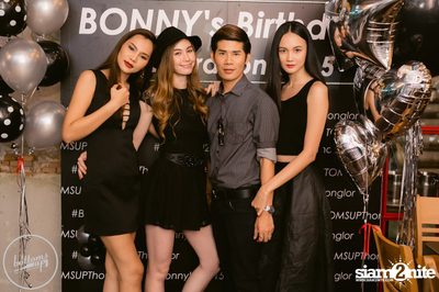 Saturday Night at BottomsUp, Thonglor — photo 157