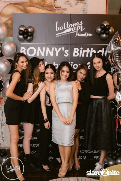 Saturday Night at BottomsUp, Thonglor — photo 162