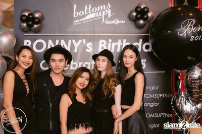 Saturday Night at BottomsUp, Thonglor — photo 164