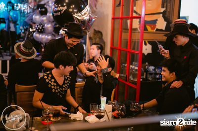 Saturday Night at BottomsUp, Thonglor — photo 191