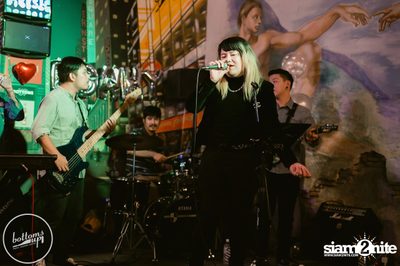 Saturday Night at BottomsUp, Thonglor — photo 194