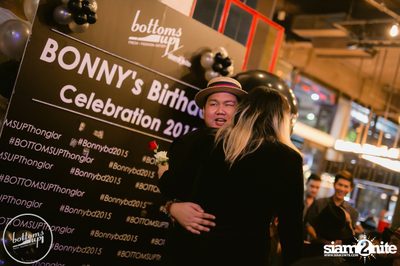 Saturday Night at BottomsUp, Thonglor — photo 204