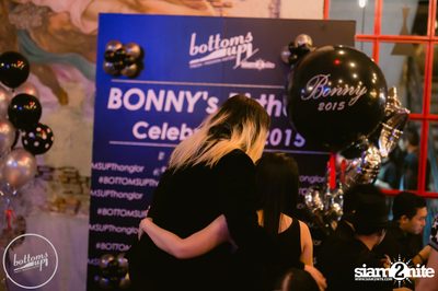 Saturday Night at BottomsUp, Thonglor — photo 213