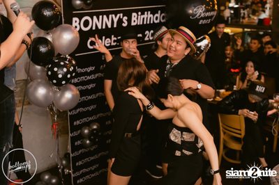 Saturday Night at BottomsUp, Thonglor — photo 258