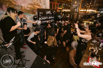 Saturday Night at BottomsUp, Thonglor — photo 260