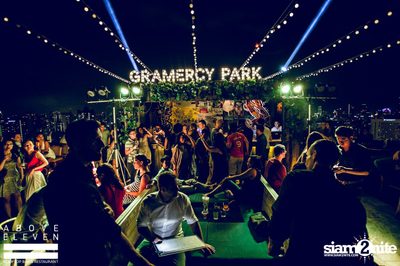 Dancing Under The Stars กับ DJ Neon ที่ อโบฟ อีเลฟเว่น — photo 50