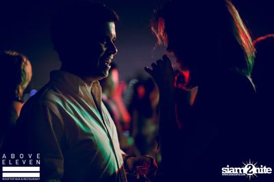 Dancing Under The Stars กับ DJ Neon ที่ อโบฟ อีเลฟเว่น — photo 64