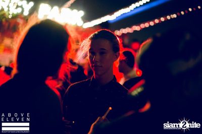 Dancing Under The Stars กับ DJ Neon ที่ อโบฟ อีเลฟเว่น — photo 70