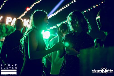 Dancing Under The Stars กับ DJ Neon ที่ อโบฟ อีเลฟเว่น — photo 76