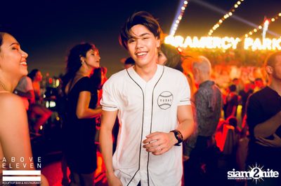 Dancing Under The Stars กับ DJ Neon ที่ อโบฟ อีเลฟเว่น — photo 89