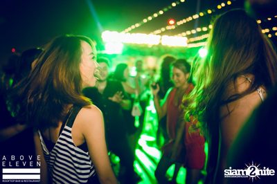 Dancing Under The Stars กับ DJ Neon ที่ อโบฟ อีเลฟเว่น — photo 95
