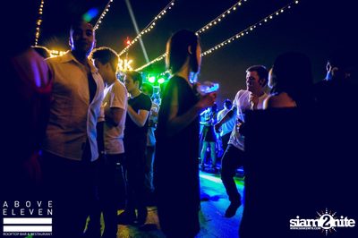 Dancing Under The Stars กับ DJ Neon ที่ อโบฟ อีเลฟเว่น — photo 100