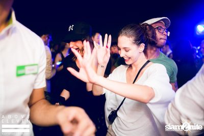 Dancing Under The Stars กับ DJ Neon ที่ อโบฟ อีเลฟเว่น — photo 113