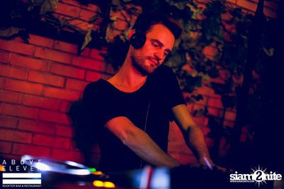 Dancing Under The Stars กับ DJ Neon ที่ อโบฟ อีเลฟเว่น — photo 119
