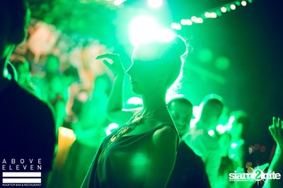 Dancing Under The Stars กับ DJ Neon ที่ อโบฟ อีเลฟเว่น — photo 122