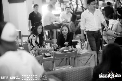 Seenspace Invasion ที่ร้าน Clouds, Fat'R Gut'z และ BREW Beers & Ciders — photo 1