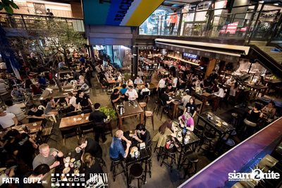 Seenspace Invasion ที่ร้าน Clouds, Fat'R Gut'z และ BREW Beers & Ciders — photo 4