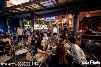 Seenspace Invasion ที่ร้าน Clouds, Fat'R Gut'z และ BREW Beers & Ciders — photo 12