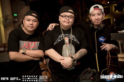 Seenspace Invasion ที่ร้าน Clouds, Fat'R Gut'z และ BREW Beers & Ciders — photo 35