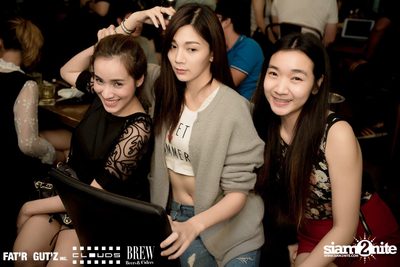 Seenspace Invasion ที่ร้าน Clouds, Fat'R Gut'z และ BREW Beers & Ciders — photo 75