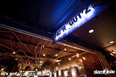 Seenspace Invasion ที่ร้าน Clouds, Fat'R Gut'z และ BREW Beers & Ciders — photo 77