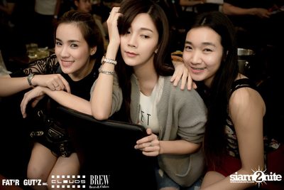 Seenspace Invasion ที่ร้าน Clouds, Fat'R Gut'z และ BREW Beers & Ciders — photo 78