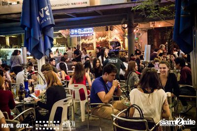 Seenspace Invasion ที่ร้าน Clouds, Fat'R Gut'z และ BREW Beers & Ciders — photo 85