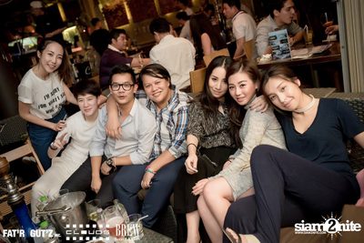 Seenspace Invasion ที่ร้าน Clouds, Fat'R Gut'z และ BREW Beers & Ciders — photo 91