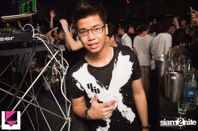 Alta Black by Unfinished Business at Muse, Thonglor — photo 139