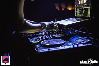 Alta Black by Unfinished Business at Muse, Thonglor — photo 157