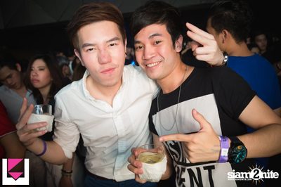 Alta Black by Unfinished Business at Muse, Thonglor — photo 180