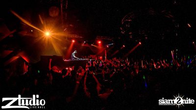 Grey Goose นำเสนอ TGIF : MAKJ & Timmy Trumpet (อัลบั้มที่ 2) — photo 2