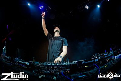 Grey Goose นำเสนอ TGIF : MAKJ & Timmy Trumpet (อัลบั้มที่ 2) — photo 246