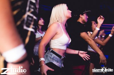 Grey Goose นำเสนอ TGIF : MAKJ & Timmy Trumpet (อัลบั้มที่ 1) — photo 5
