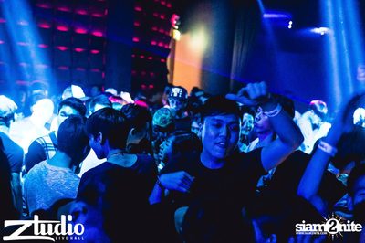 Grey Goose นำเสนอ TGIF : MAKJ & Timmy Trumpet (อัลบั้มที่ 1) — photo 25