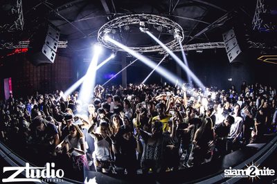 Grey Goose นำเสนอ TGIF : MAKJ & Timmy Trumpet (อัลบั้มที่ 1) — photo 47
