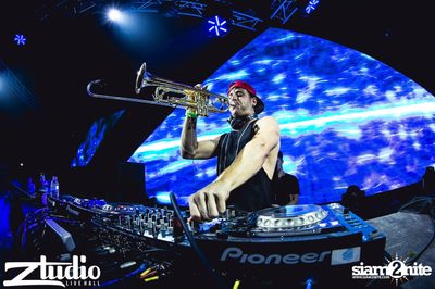Grey Goose นำเสนอ TGIF : MAKJ & Timmy Trumpet (อัลบั้มที่ 1) — photo 55