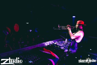 Grey Goose นำเสนอ TGIF : MAKJ & Timmy Trumpet (อัลบั้มที่ 1) — photo 106