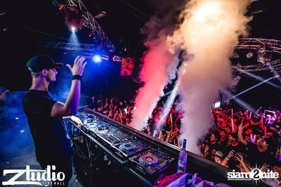 Grey Goose นำเสนอ TGIF : MAKJ & Timmy Trumpet (อัลบั้มที่ 1) — photo 196