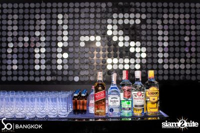 SOS: Friday 13th Party at HI-SO Rooftop Bar — photo 10