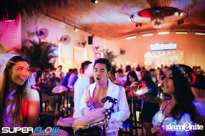 White Party - Open Air Edition at Superflow City Beach Club — photo 7
