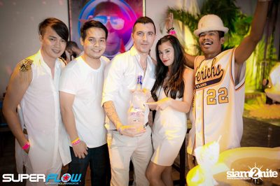 White Party - Open Air Edition at Superflow City Beach Club — photo 15