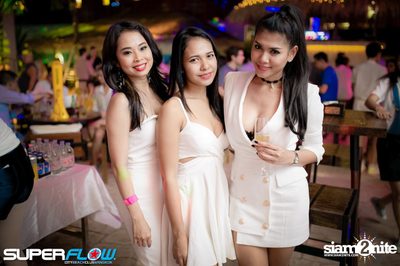 White Party - Open Air Edition at Superflow City Beach Club — photo 18