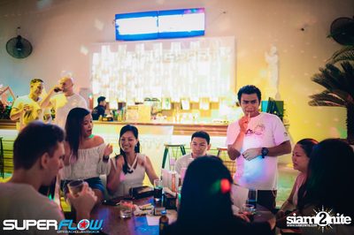White Party - Open Air Edition at Superflow City Beach Club — photo 21