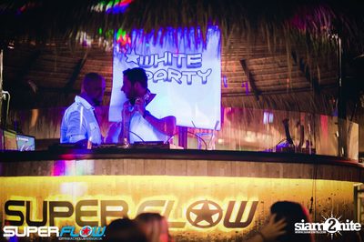 White Party - Open Air Edition at Superflow City Beach Club — photo 87