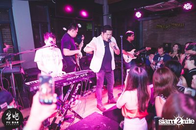 Fu Bar presents Ben Chalatit, Khaosan Road — photo 136
