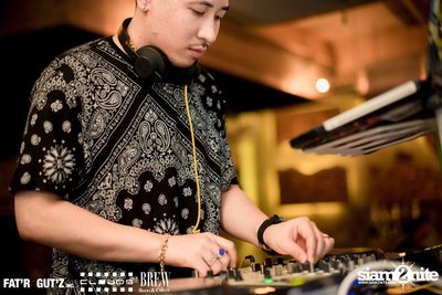 Seenspace Invasion ที่ร้าน Clouds, Fat'R Gut'z และ BREW Beers & Ciders — photo 57