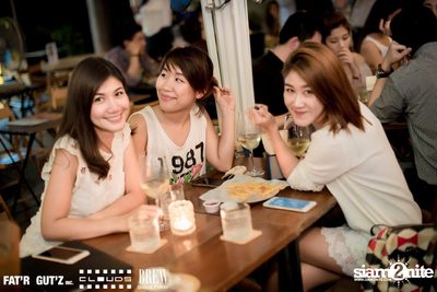 Seenspace Invasion ที่ร้าน Clouds, Fat'R Gut'z และ BREW Beers & Ciders — photo 60