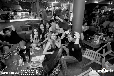 Seenspace Invasion ที่ร้าน Clouds, Fat'R Gut'z และ BREW Beers & Ciders — photo 80