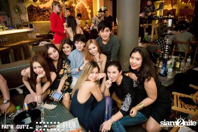 Seenspace Invasion ที่ร้าน Clouds, Fat'R Gut'z และ BREW Beers & Ciders — photo 81